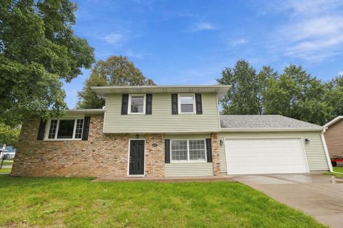 4657 N Sturdevant Street, Davenport, IA, 52806 | Card Image