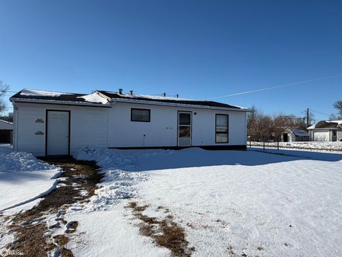 212 N 14th Ave, Marshalltown, IA, 50158-2213 | Card Image