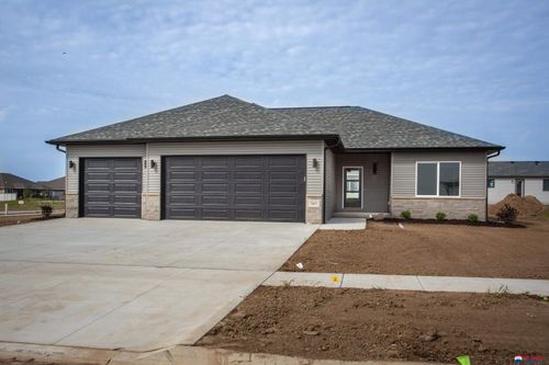 7601 Gulls Way, Lincoln, NE, 68514 | Card Image