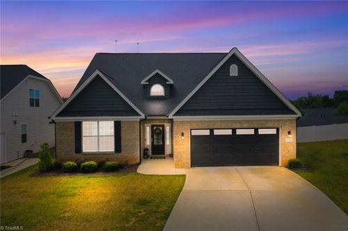 2082 Dowell Ct, Burlington, NC, 27215-0056 | Card Image