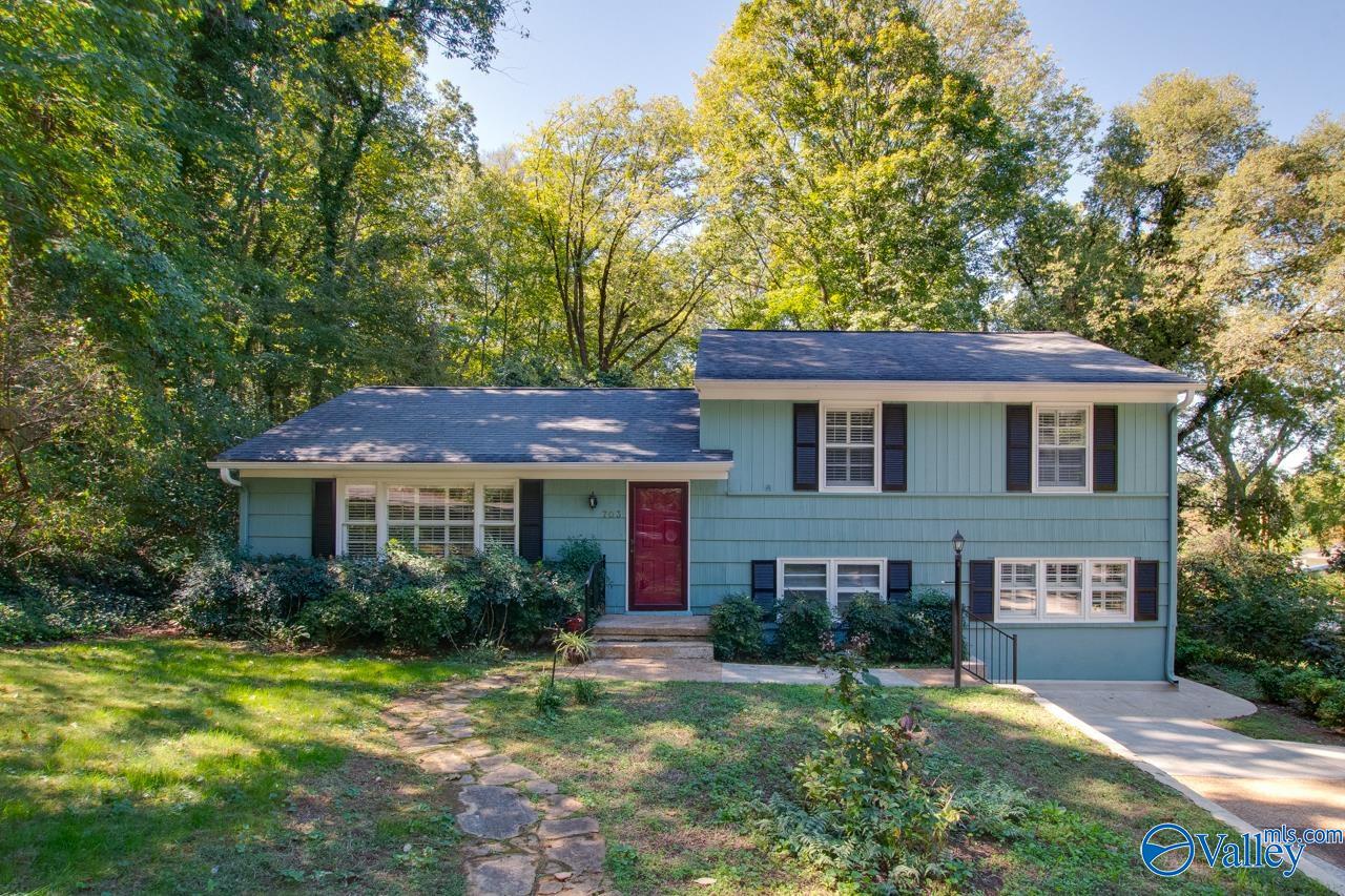 Oak Park Dr, Huntsville, AL 35801