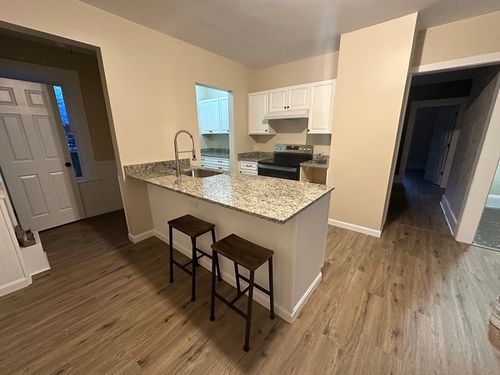 apt-2-71 Flagg St, Clinton, MA, 01510-1884 | Card Image