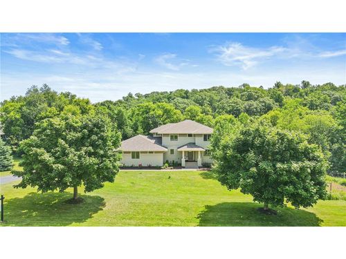 753 Regal Rdg, Hudson, WI, 54016-7973 | Card Image