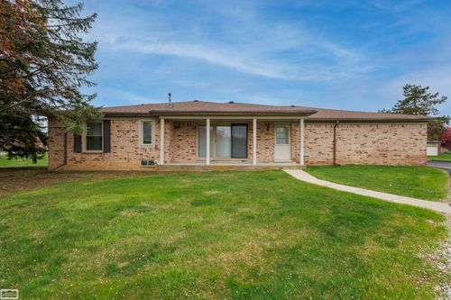 49309 Chesterfield Ct, Shelby Township, MI, 48315-3910 | Card Image