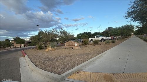 1505 Riggins St, Henderson, NV, 89011-4336 | Card Image