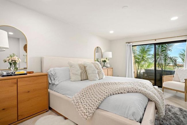 UNIT-114 - 435 S Sierra Ave, Condo with 1 bedrooms, 2 bathrooms and 2 parking in Solana Beach CA | Image 15