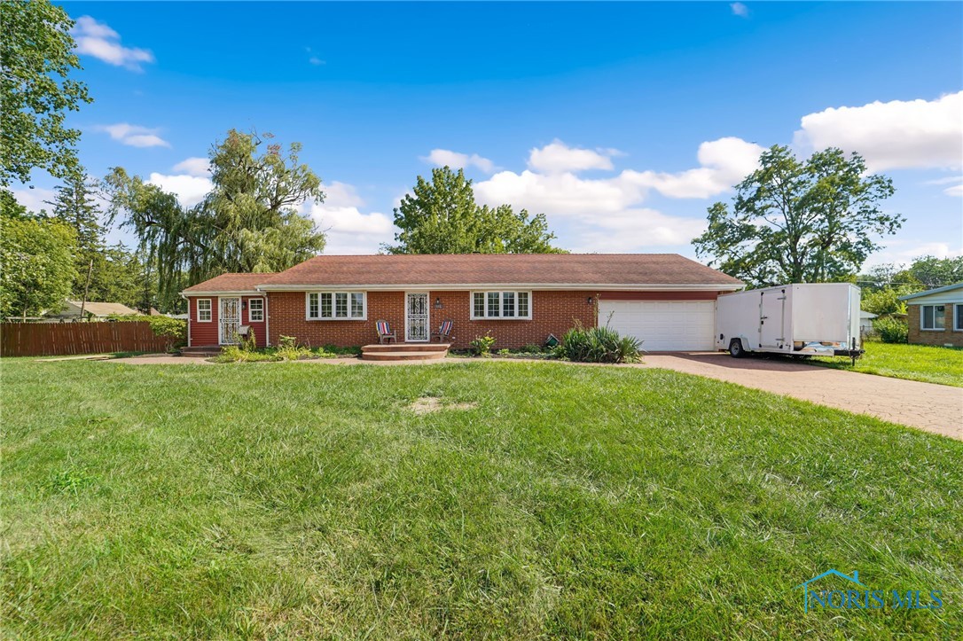 Oakwood Ave, Toledo, OH 43604
