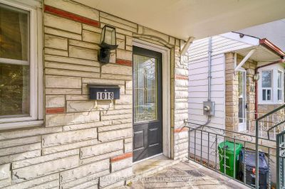 1019 Greenwood Ave, House other with 2 bedrooms, 2 bathrooms and 1 parking in East York ON | Image 3