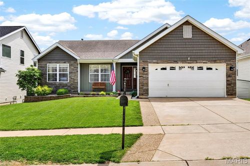 192 Roxbury Dr, O Fallon, MO, 63366-1196 | Card Image