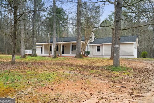 135 Highway 154, Sharpsburg, GA, 30277-2318 | Card Image
