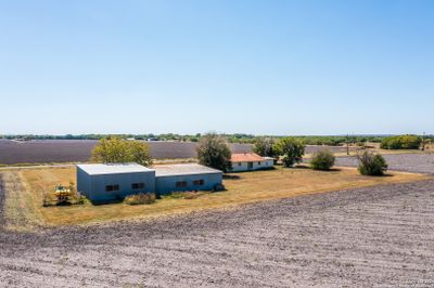 865 County Road 5718, Home with 2 bedrooms, 1 bathrooms and null parking in Natalia TX | Image 2