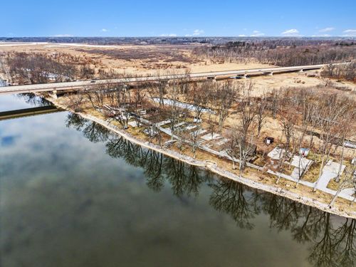 12-15101 120th Ave, Nunica, MI, 49448-9721 | Card Image