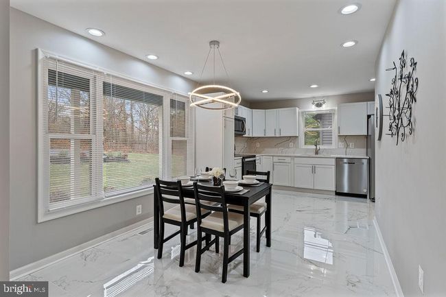 417 Overlook Dr, House other with 3 bedrooms, 3 bathrooms and null parking in FRONT ROYAL VA | Image 13