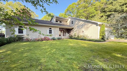 2550 Cove Road, Dalton Township, MI, 49457 | Card Image