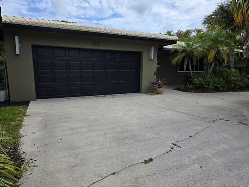 425 Nw 24th St, Wilton Manors, FL, 33311-3854 | Card Image