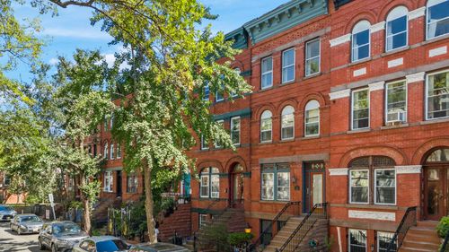 22 Monticello Ave, Jersey City, NJ, 07304-2406 | Card Image