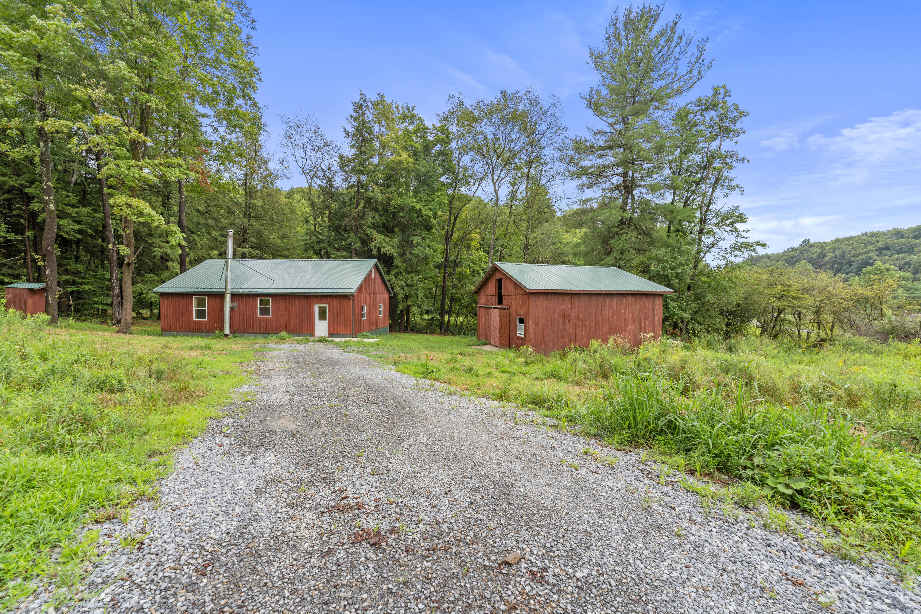 Verns Rd, Curwensville, PA 16833