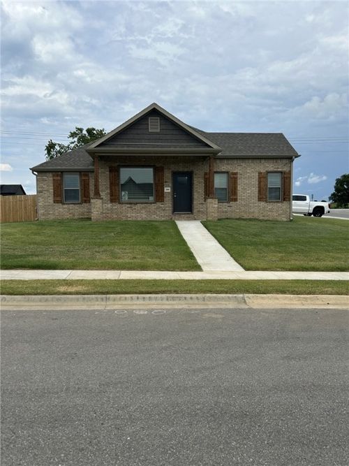 2000 Dobbs St, Pea Ridge, AR, 72751-3066 | Card Image