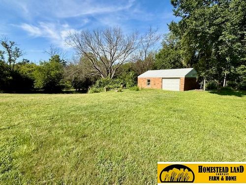 1327 Tilden St, Fairbury, NE, 68352 | Card Image
