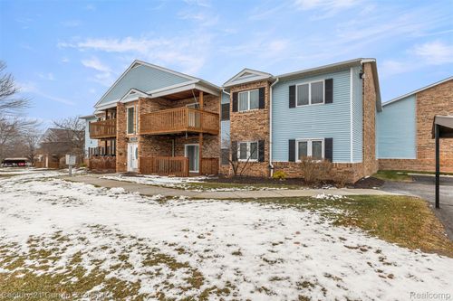 apt-88-1325 Harbour Blvd, Trenton, MI, 48183-2180 | Card Image