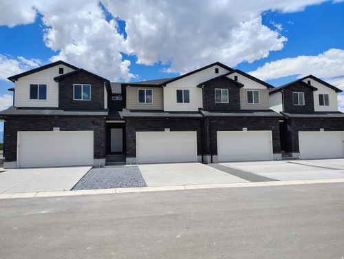 2062 N Essie Dr, Tooele, UT, 84074-8341 | Card Image