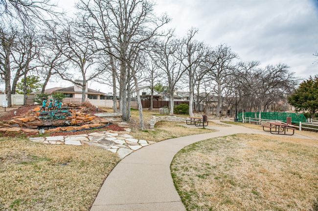 2 Preston Trail Ct, House other with 3 bedrooms, 2 bathrooms and null parking in Pantego TX | Image 25