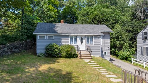 16 Highland St, Spencer, MA, 01562-1752 | Card Image