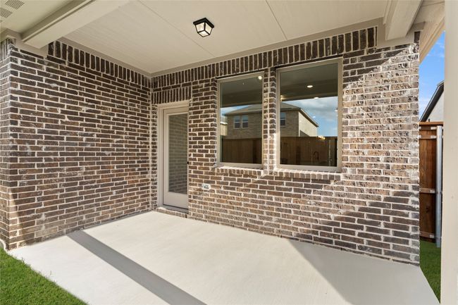 14119 Gallatin St, House other with 3 bedrooms, 2 bathrooms and null parking in Pilot Point TX | Image 25