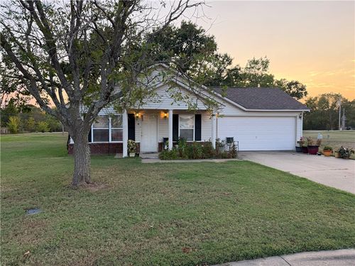 4 Persimmon Ct, Clarksville, AR, 72830-8914 | Card Image