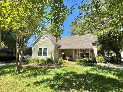 229 E Tennie Street, Gainesville, TX, 76240 | Card Image