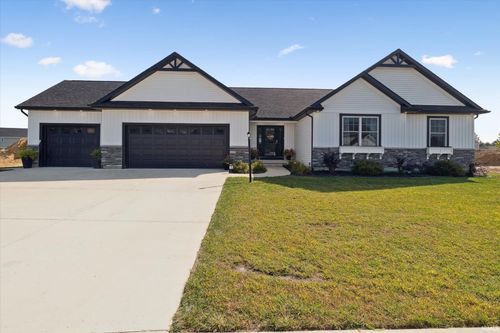 506 W Daybreak Dr, Lakeville, IN, 46536-9256 | Card Image