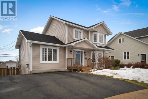 42 Goldeneye Pl, Mount Pearl, NL, A1N5J3 | Card Image