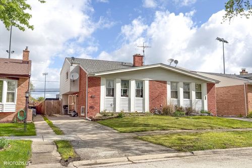 0-9268 Barberry Ln, Des Plaines, IL, 60016-4207 | Card Image