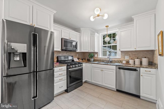 2506 Valley Dr, House other with 3 bedrooms, 3 bathrooms and null parking in ALEXANDRIA VA | Image 5