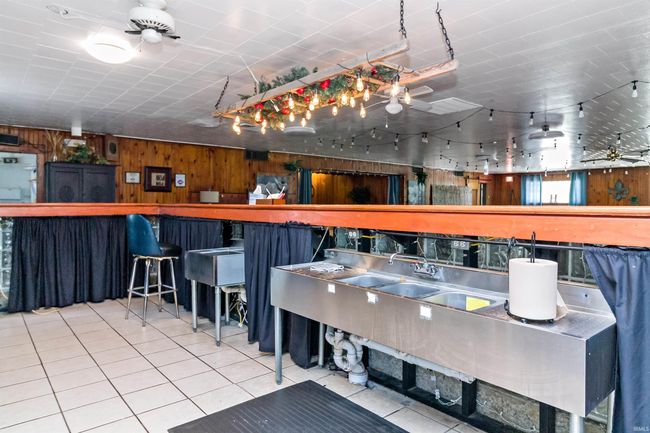 409 N 1 St St, Home with 0 bedrooms, 2 bathrooms and null parking in Gas City IN | Image 14