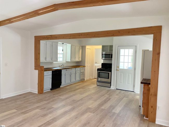 11 Virginia Ave, House other with 3 bedrooms, 2 bathrooms and null parking in Travelers Rest SC | Image 10