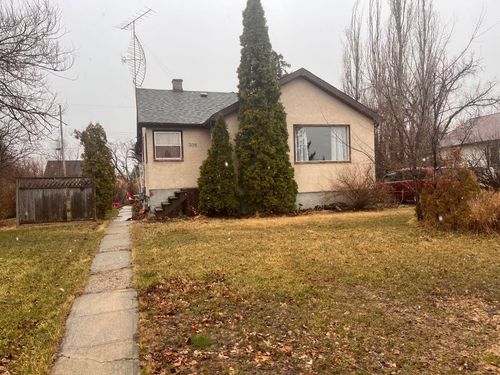 306 4 Ave, Warner, AB, T0K2L0 | Card Image