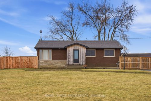 110 Sawmill Road, Haldimand, ON, N3W1Y6 | Card Image