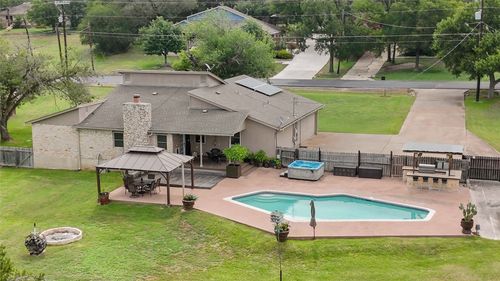 305 Canyon Wren Dr, Buda, TX, 78610-2404 | Card Image