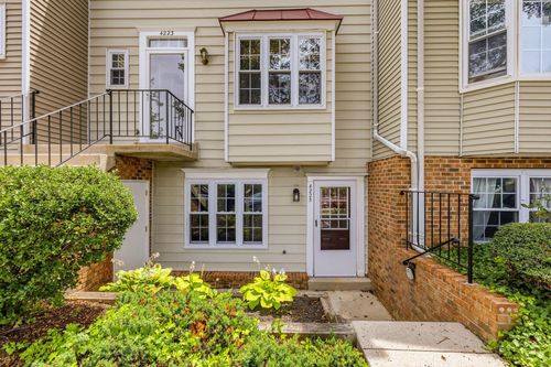 5f-4225 Stockbridge Dr, DUMFRIES, VA, 22025-1505 | Card Image