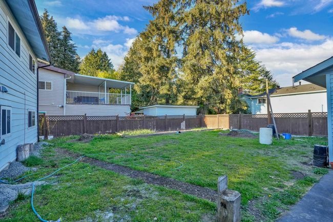 9085 Alexandria Crescent, House other with 6 bedrooms, 3 bathrooms and 6 parking in Surrey BC | Image 30