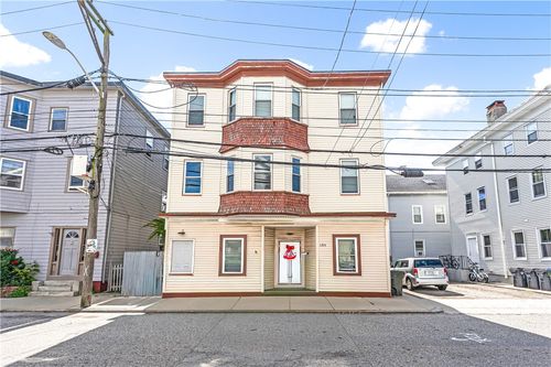 186 Federal St, Providence, RI, 02903-1471 | Card Image