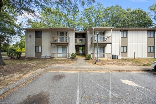 apt-37e-2230 Sunderland Rd, Winston-Salem, NC, 27103-6536 | Card Image