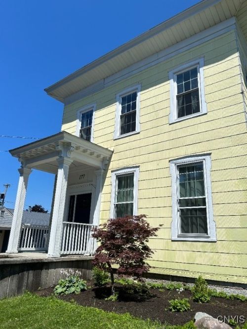 177 E 7th St, Oswego, NY, 13126-3223 | Card Image