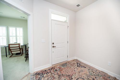 912 Bernstein Ave, Spartanburg, SC, 29307-3800 | Card Image