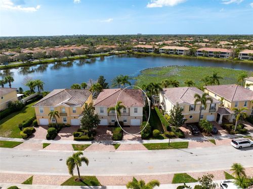 1418 Burgos Dr, SARASOTA, FL, 34238-2704 | Card Image