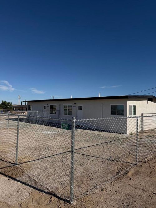 74033 Gorgonio Dr, 29 Palms, CA, 92277-2713 | Card Image