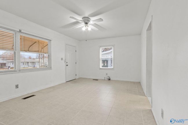 1210 9 Th Ave Se, House other with 4 bedrooms, 3 bathrooms and null parking in Decatur AL | Image 5