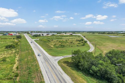 TBD Us Highway 183 Business, Gonzales, TX, 78629 | Card Image