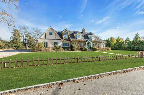 249 Gerritsen Ave, Bayport, NY, 11705-2120 | Card Image